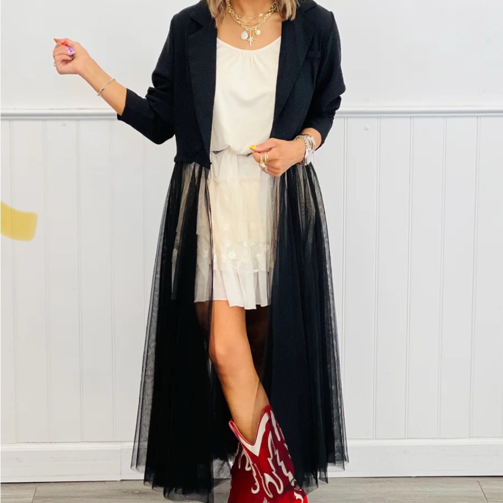 Boutique 9 Black blazer with long see through bottom
